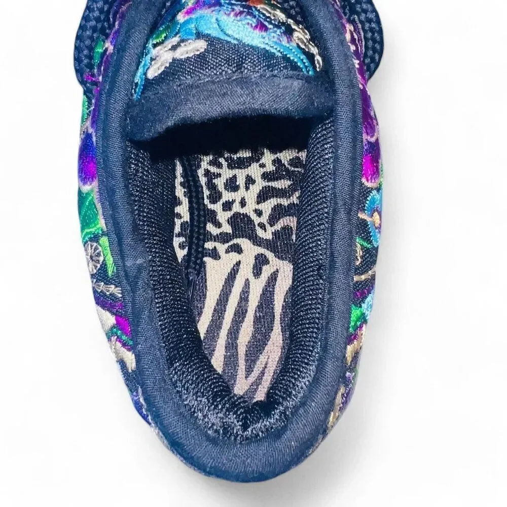 Ocelot Market Hand Embroidered Bohemian Sneakers Women's‎ 7